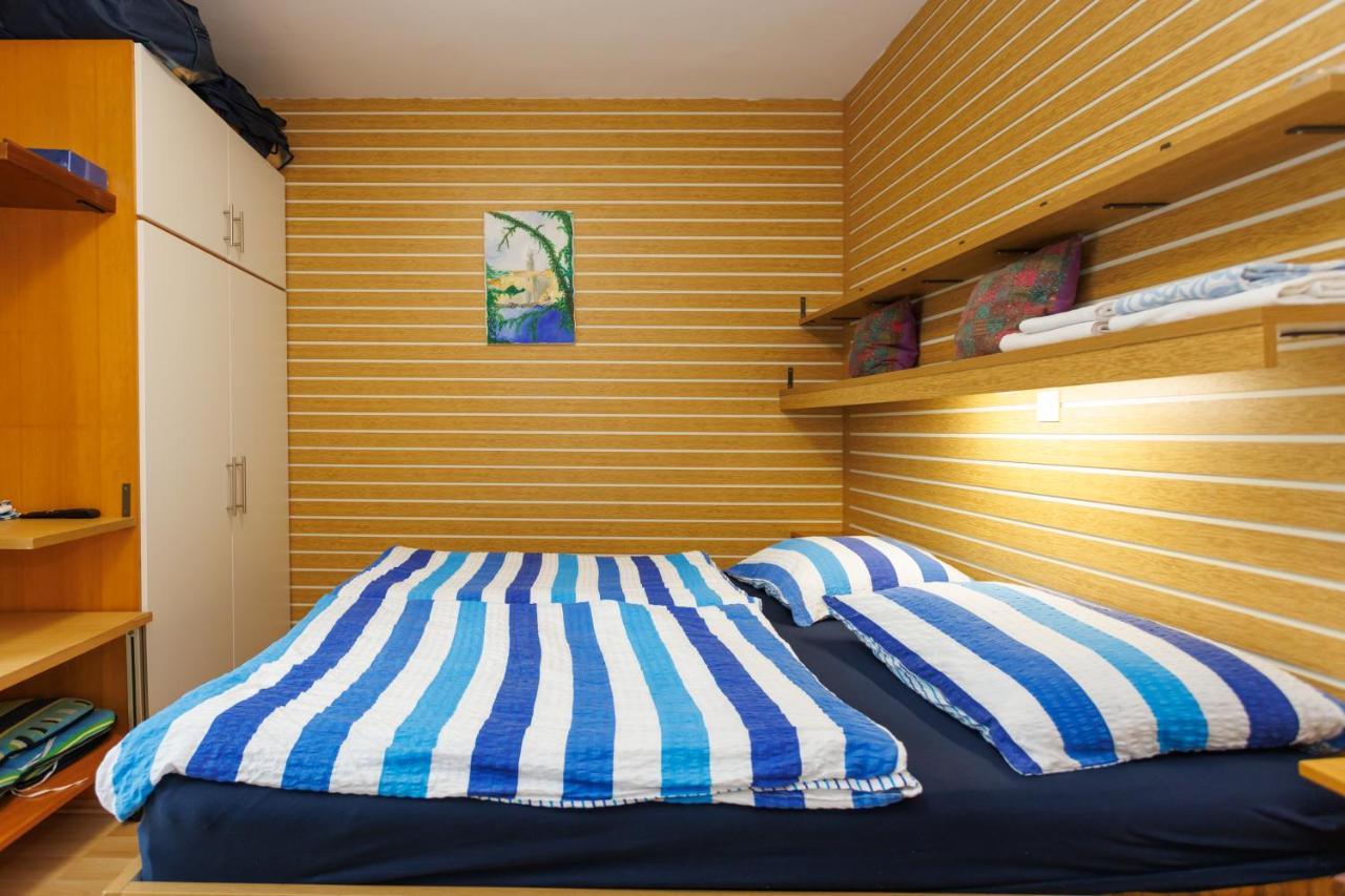 Apartments Pika Кърк Екстериор снимка
