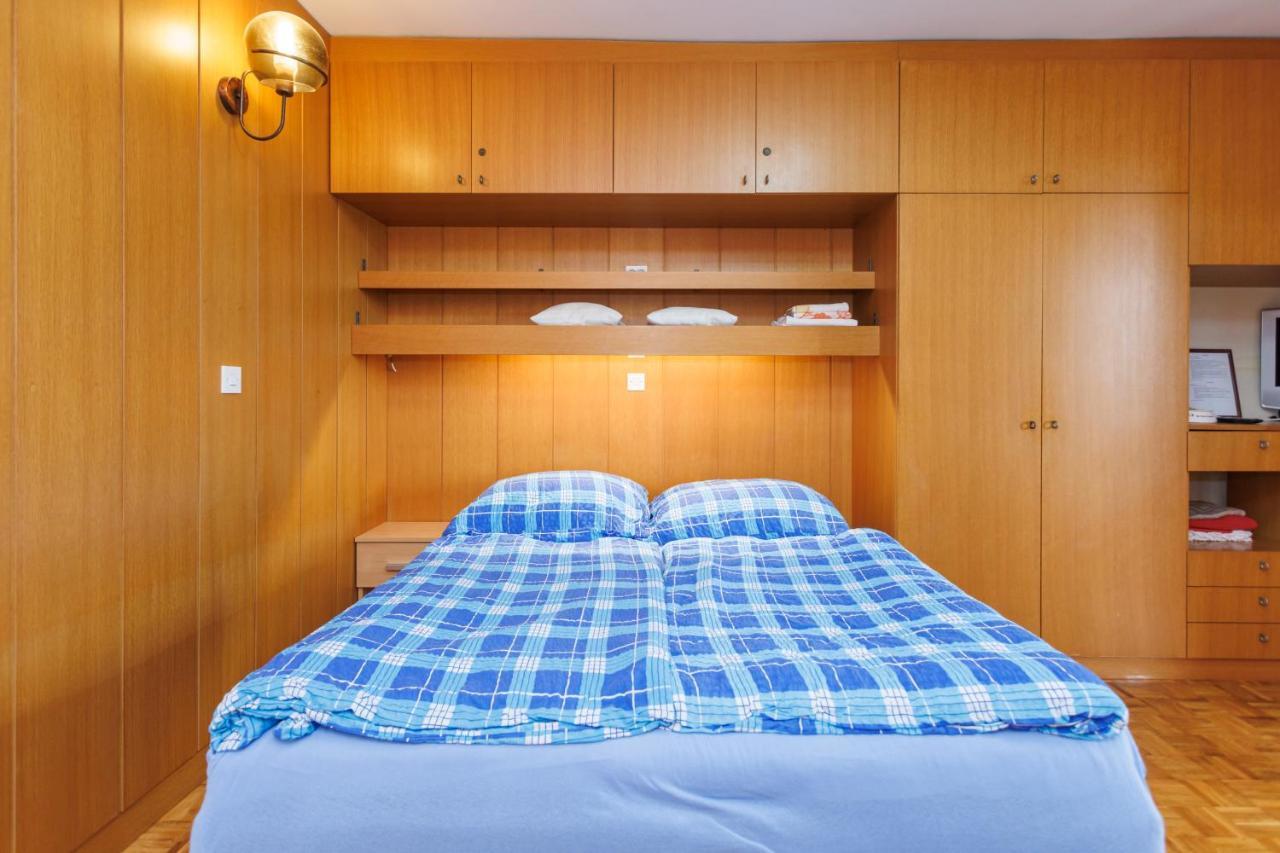 Apartments Pika Кърк Екстериор снимка