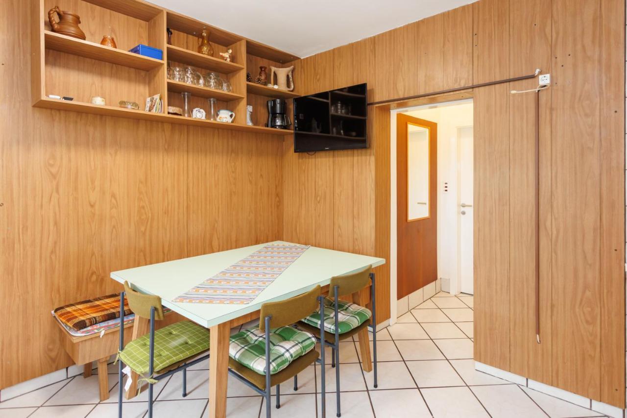 Apartments Pika Кърк Екстериор снимка